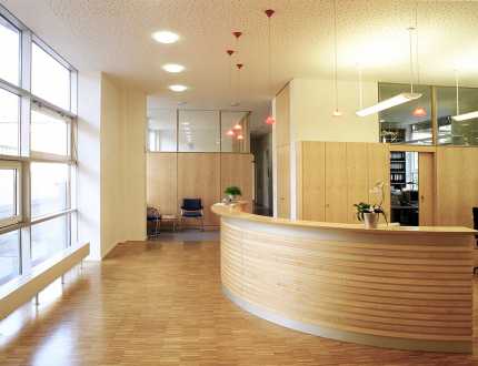 Eingangsgebäude PTW Freiburg