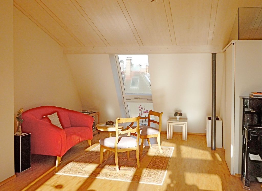 Teichert . Architekten:  Dachgeschoss-Ausbau Erwinstr. FR-Wiehre